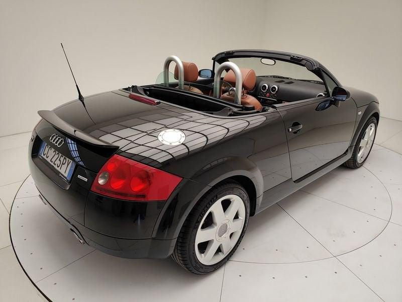 Audi TT I 1998 Roadster Roadster 1.8t quattro 225cv