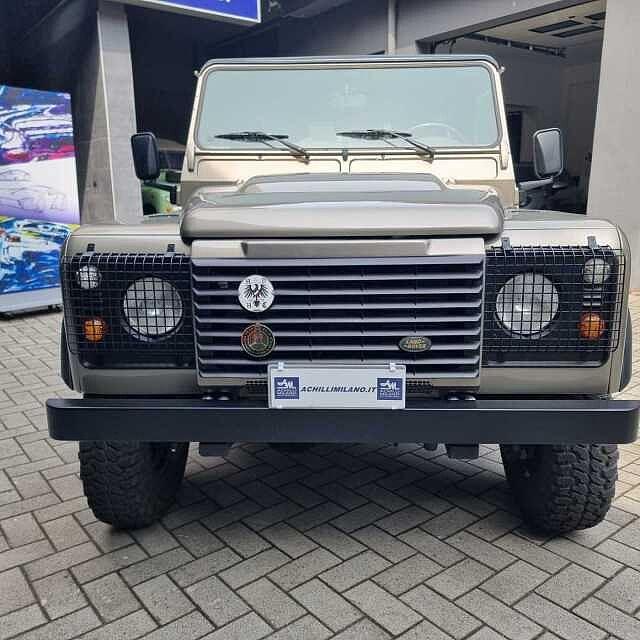 Land Rover Defender 90 2.2 PUMA TD4- LIFE&STYLE