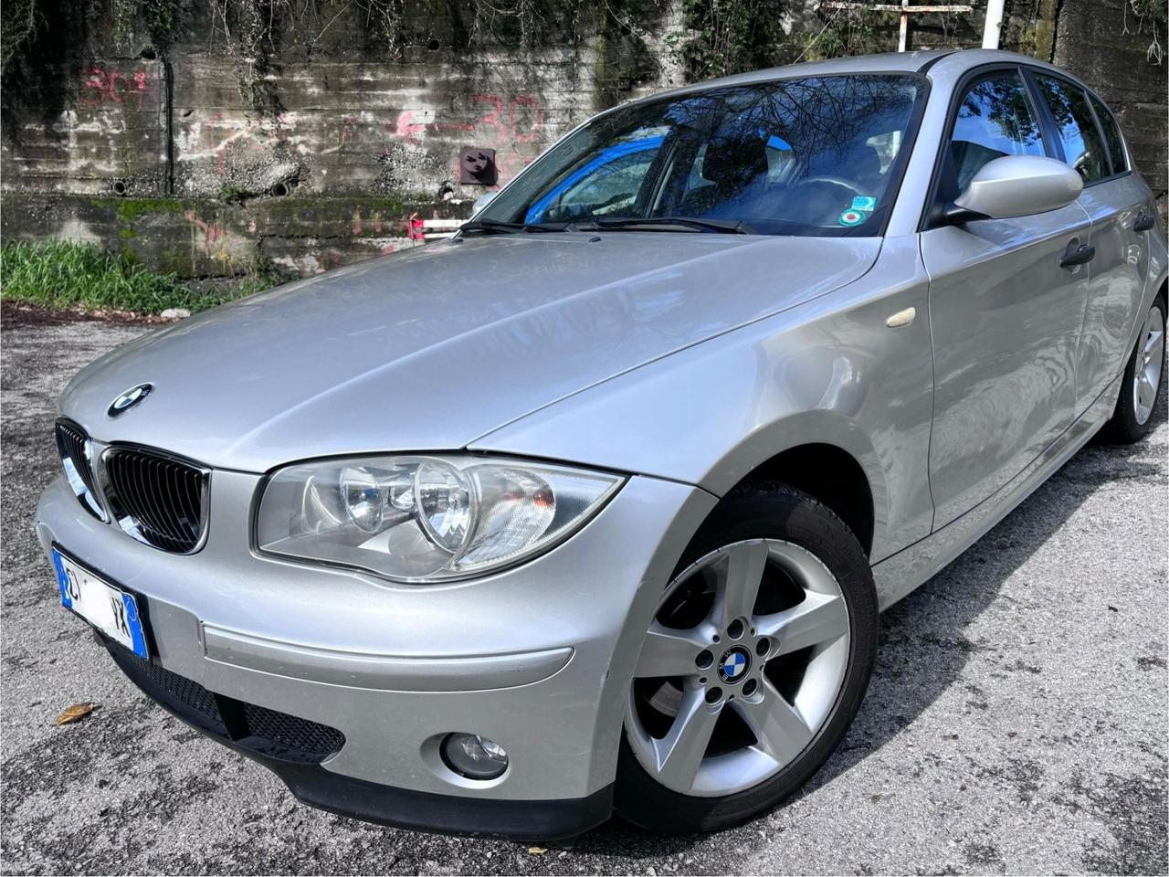 Bmw 116 116i cat 5 porte Futura