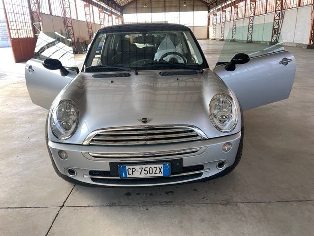 MINI Cooper 1.6 16V Cooper