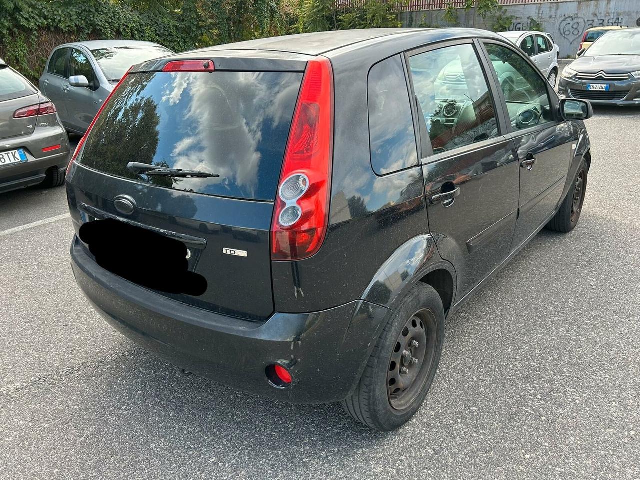 Ford Fiesta 1.4 TDCi 5p. Ghia