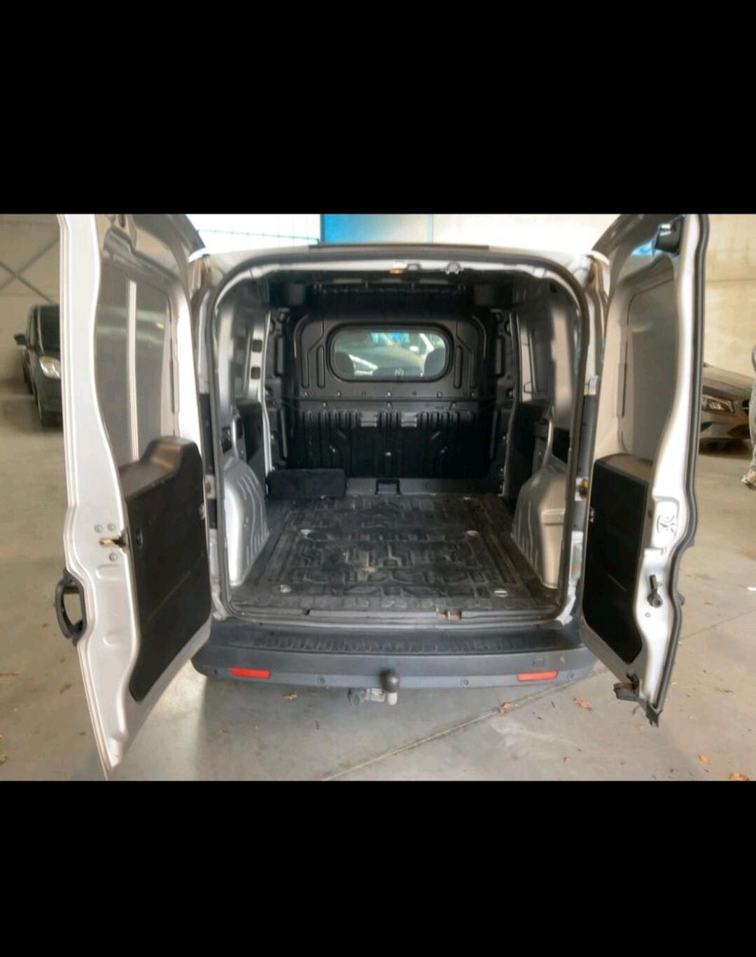 Fiat Doblo Doblò 1.3 MJ 16V 2011