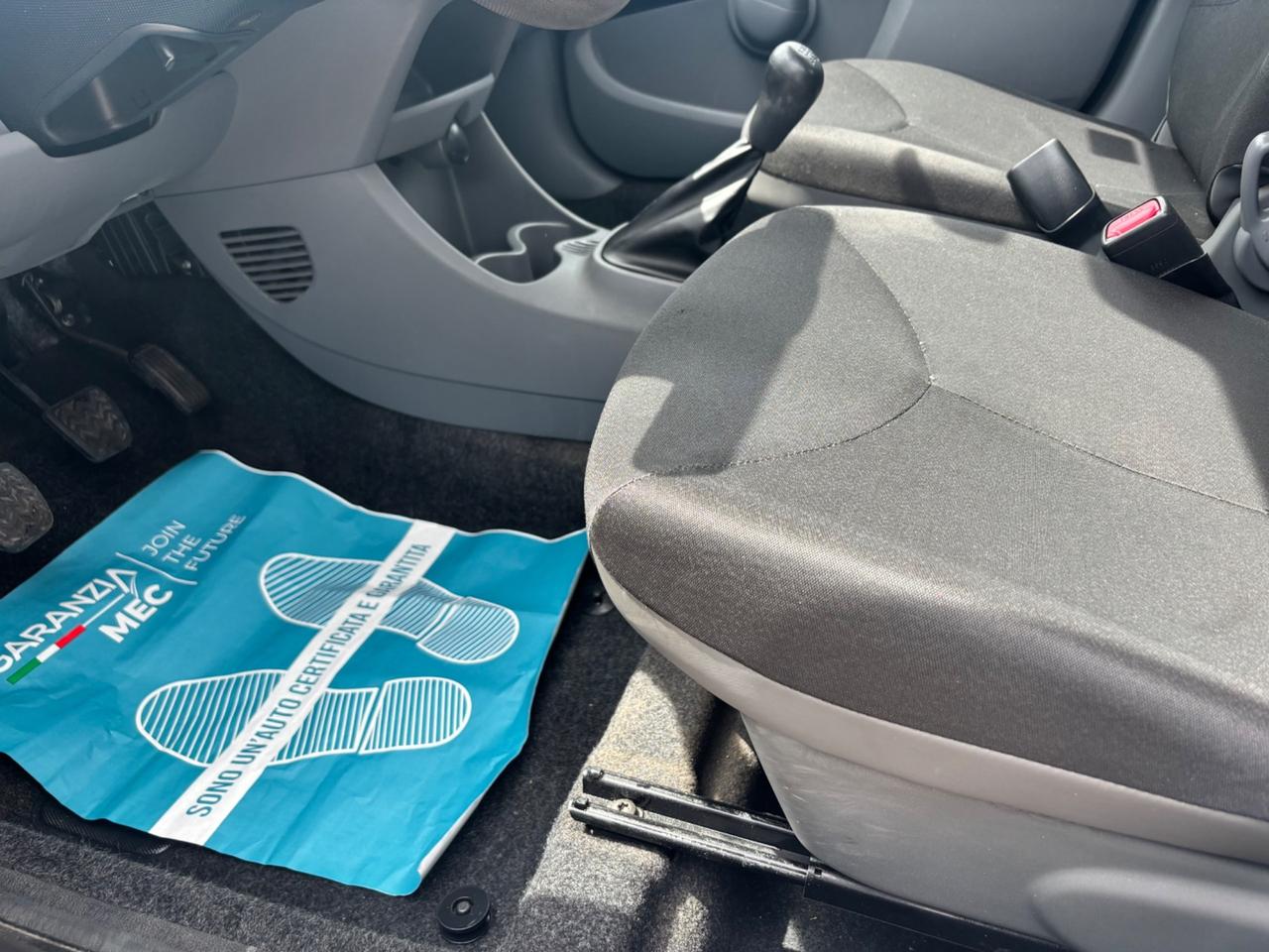 Toyota Aygo 1.0 12V VVT-i 5 porte Now Connect