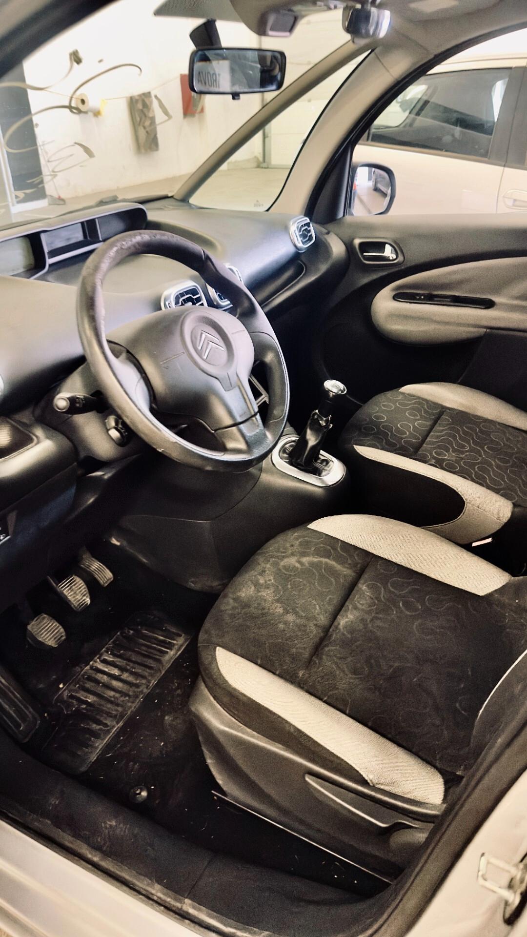 Citroen C3 picasso 1.4 benzina vti