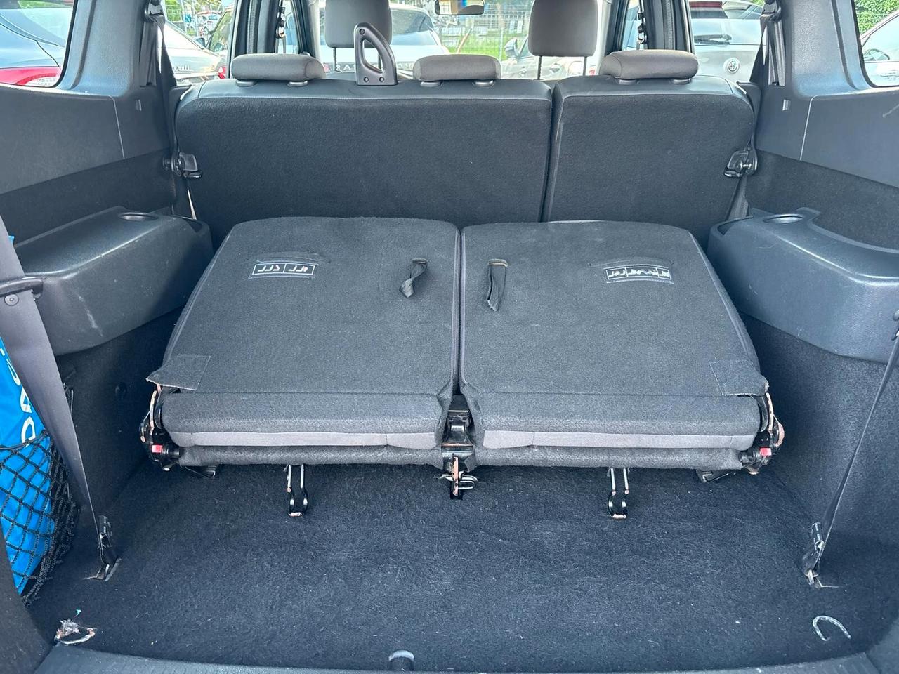 DACIA LODGY 1.5 dCi 7 posti Lauréate