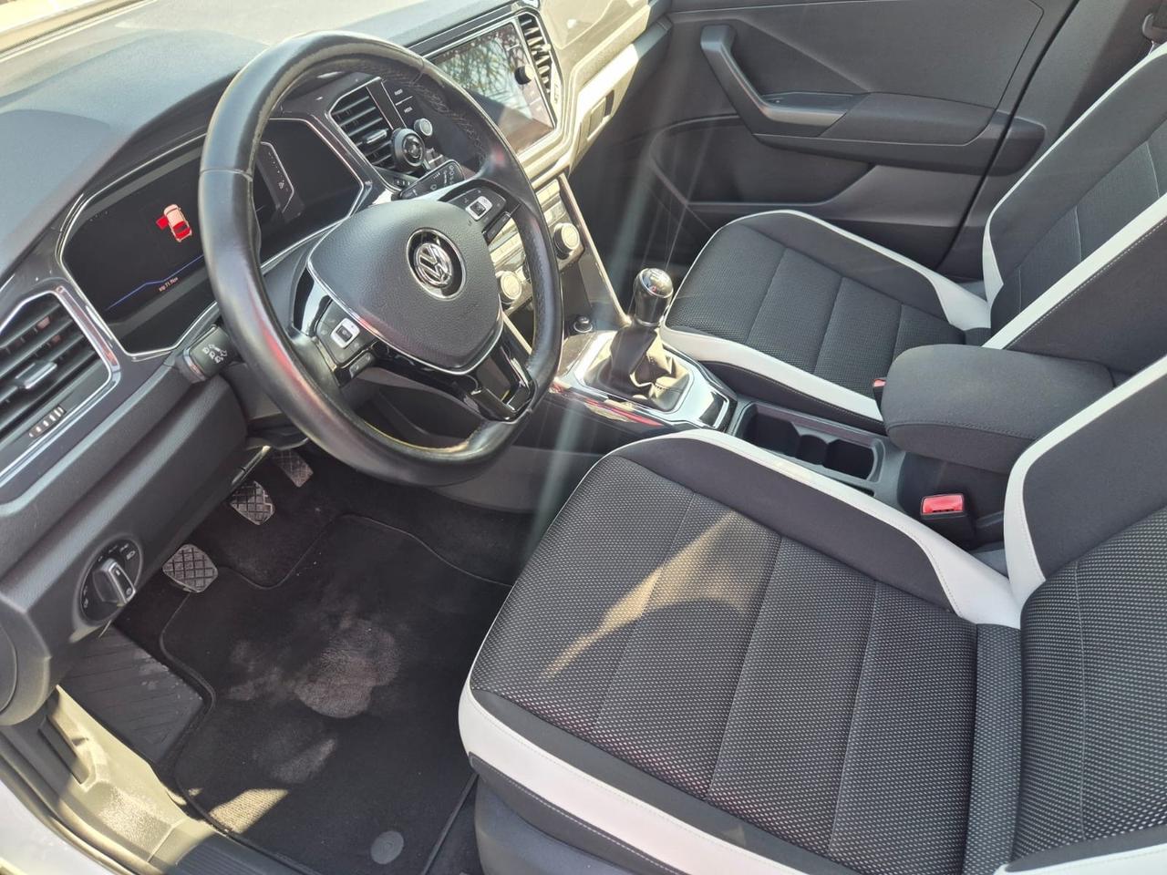 VW T-ROC 1.6 TDI 116CV ADVANCED FULL OPT 90.000KM
