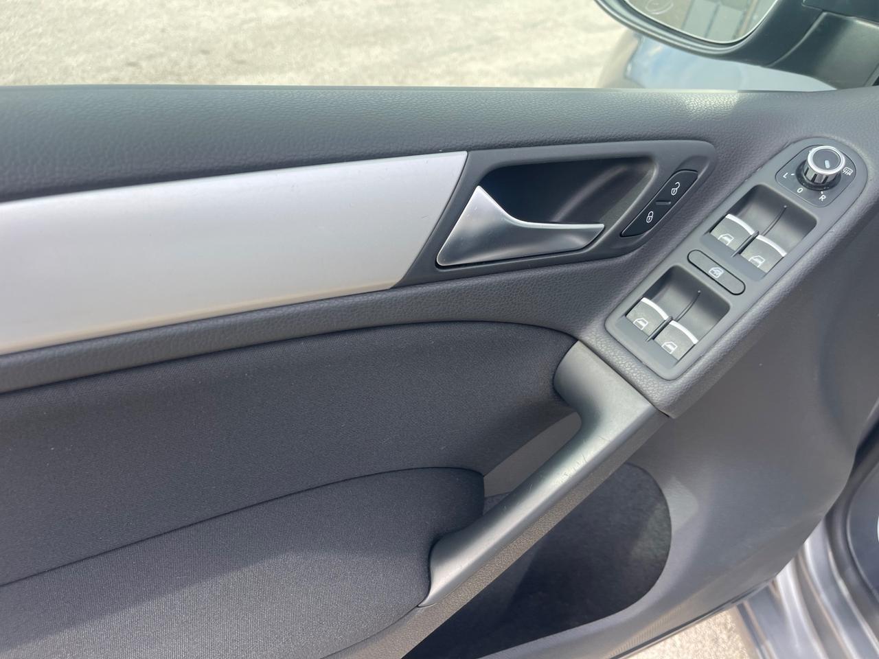 VOLKSWAGEN GOLF VI 1.6 TDI 105 HIGLINE 98000KM