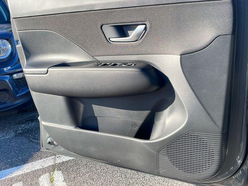 Hyundai Kona II 2023 1.6 gdi hev Business 2wd 138cv dct