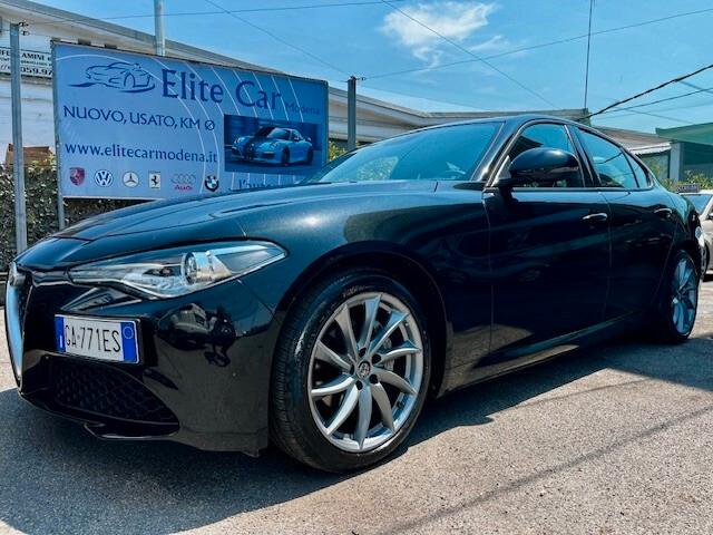 Alfa Romeo Giulia 2.2 Turbodiesel 160 CV AT8 t Super "TAGLIANDI ALFA ROMEO"