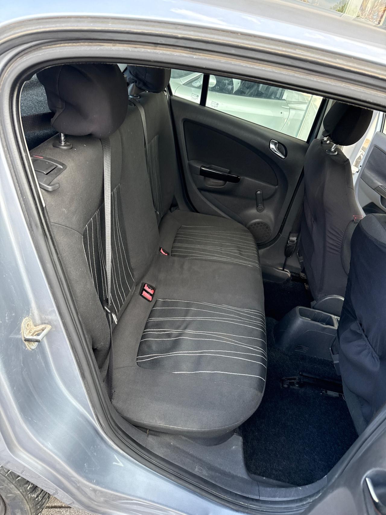 Opel Corsa 1.2 80CV 5 porte GPL-TECH Club