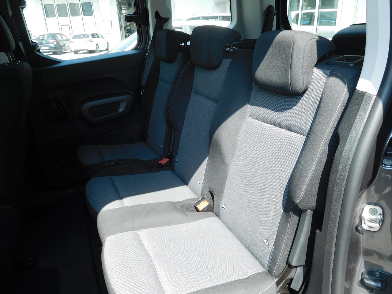 Toyota Proace City Verso 1.5D 100cv S&S Short D Lounge 7 POSTI