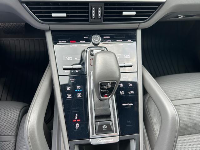 PORSCHE Cayenne 3.0 V6 E-Hybrid