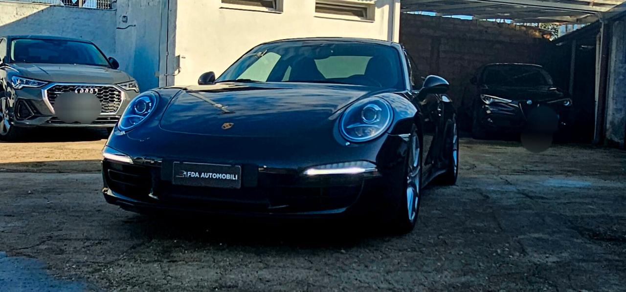 Porsche 911 3.8 Carrera 4S Coupé