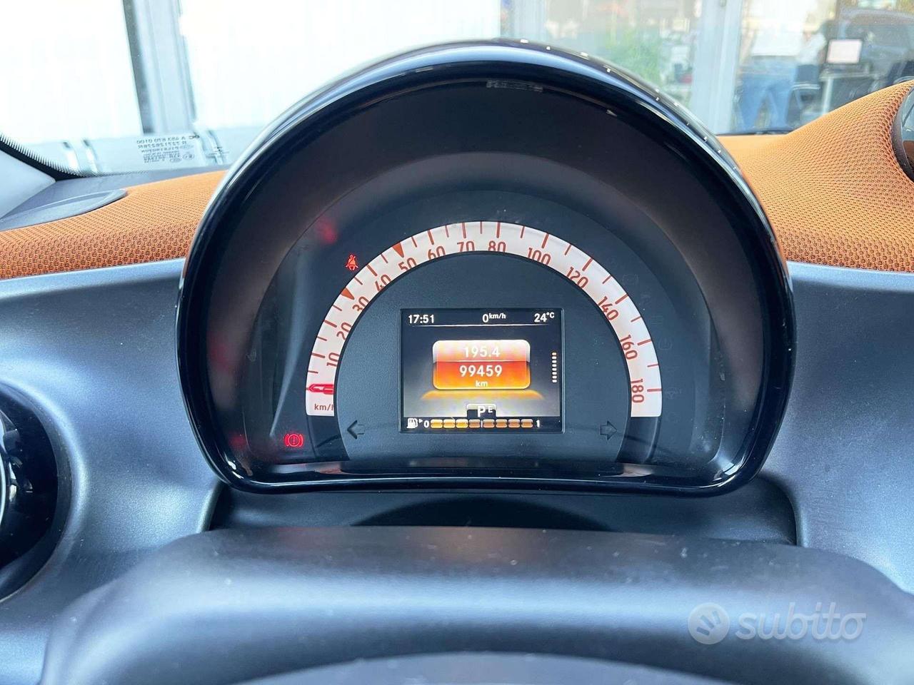 smart forFour 0.9 Benzina 90CV E6 Automatica Neo -