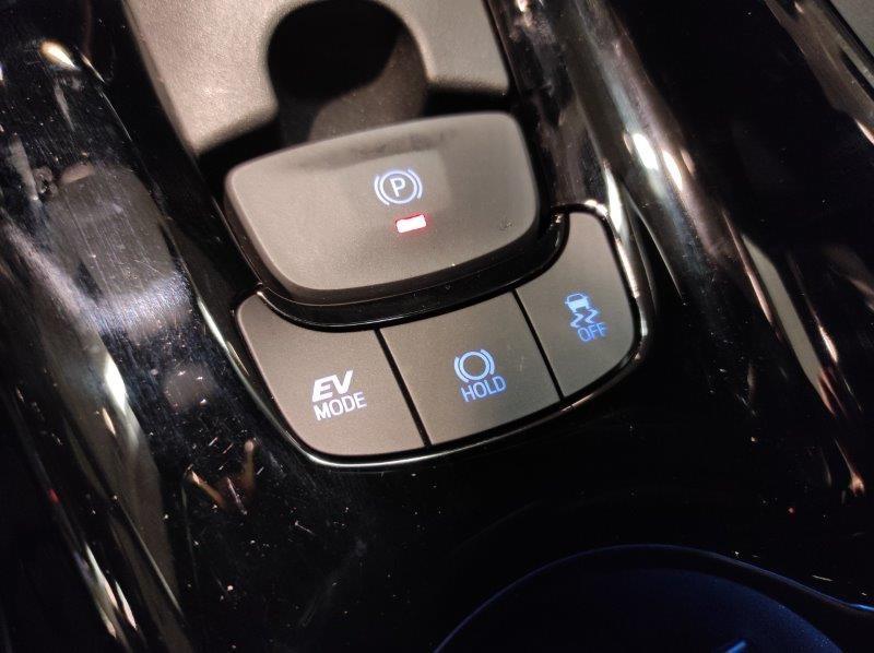 TOYOTA C-HR (2016-2023) - C-HR 2.0 Hybrid E-CVT Morebusiness