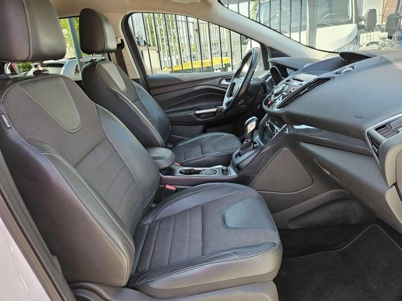 Ford Kuga 2.0 TDCi 150CV Pshift S&S AWD Titanium