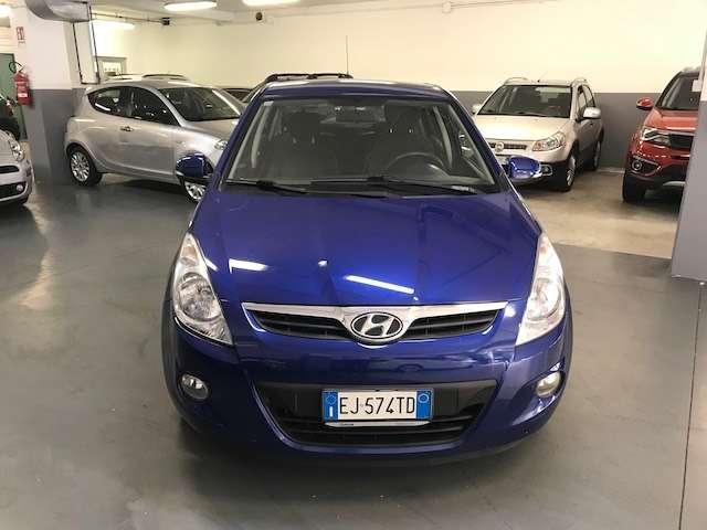 Hyundai i20 5p 1.2 Classic / POCHI KM / BENZINA