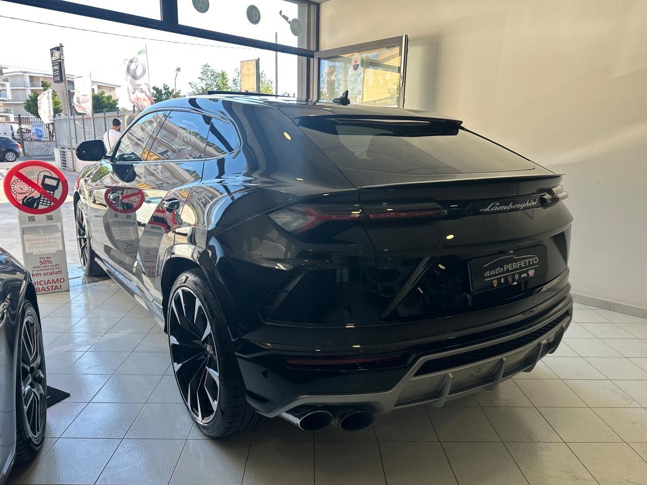 Lamborghini Urus 4.0 Pearl Capsule