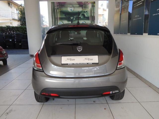 LANCIA Ypsilon 1.0 FireFly 5 porte S&S Hybrid Oro