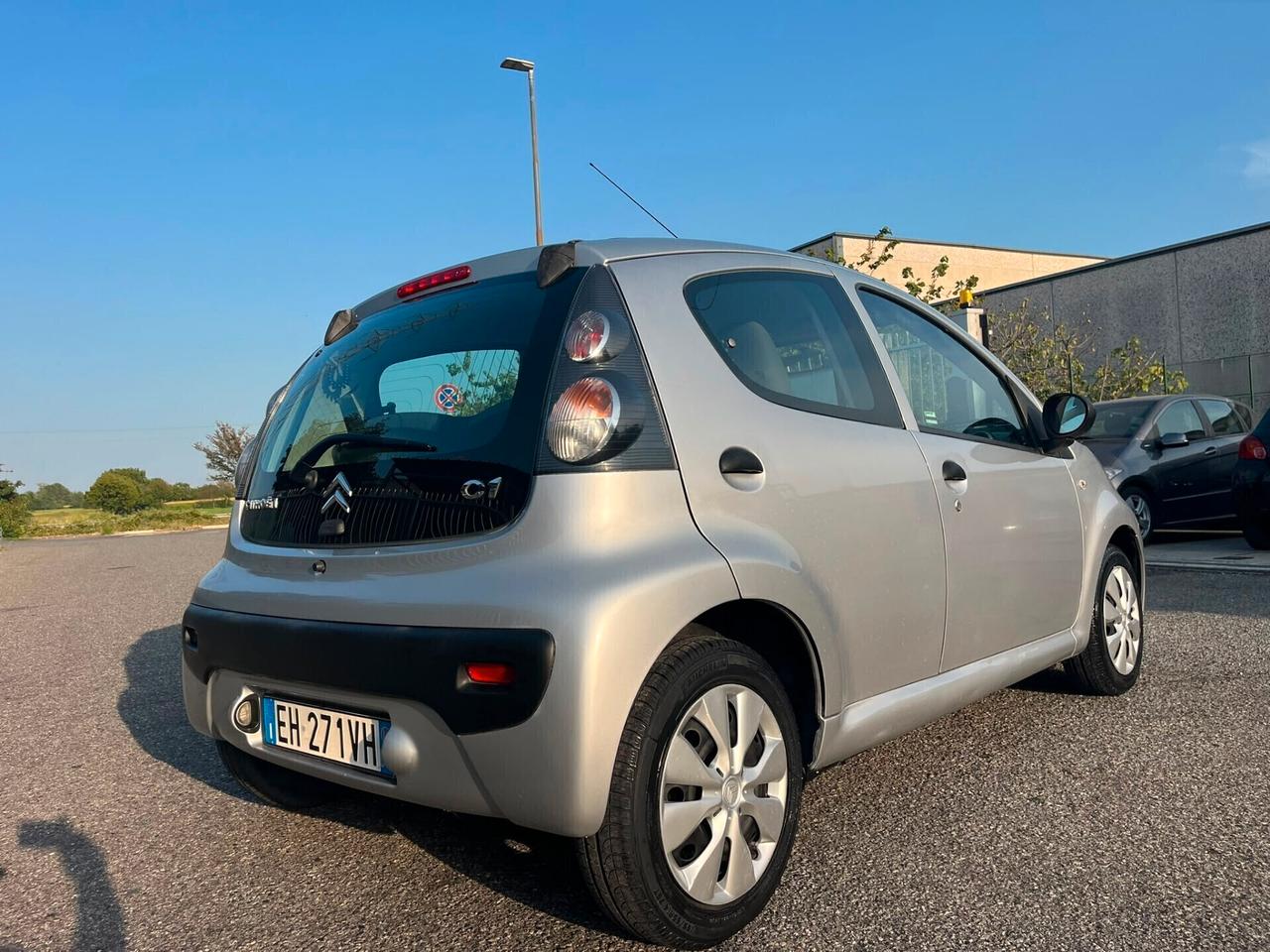 Citroen C1 1.0benz solo 27.000 km !!!!!!!!