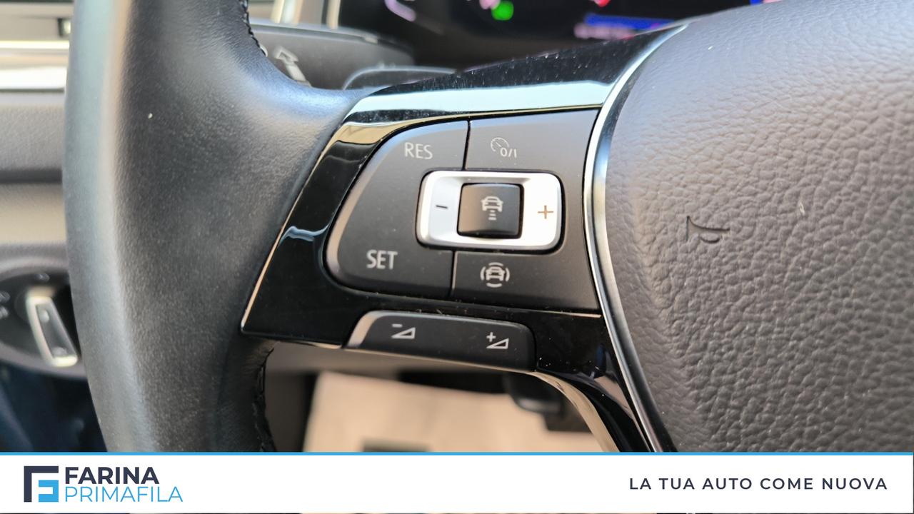 VOLKSWAGEN T-Roc 2017 - T-Roc 1.5 tsi Style dsg