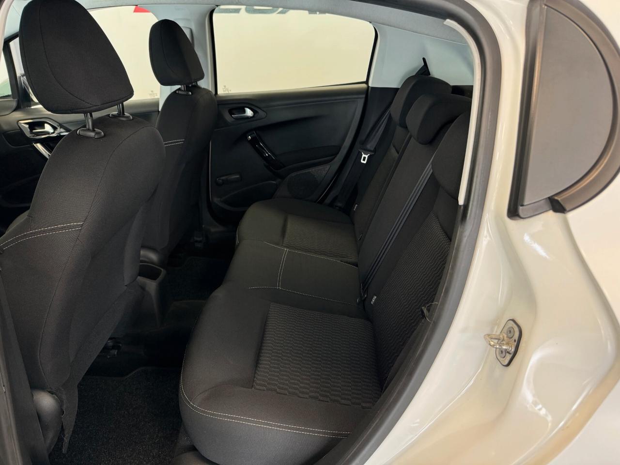 Peugeot 208 PureTech 82 5p. GPL Active KILOMETRI CERTIFICATI