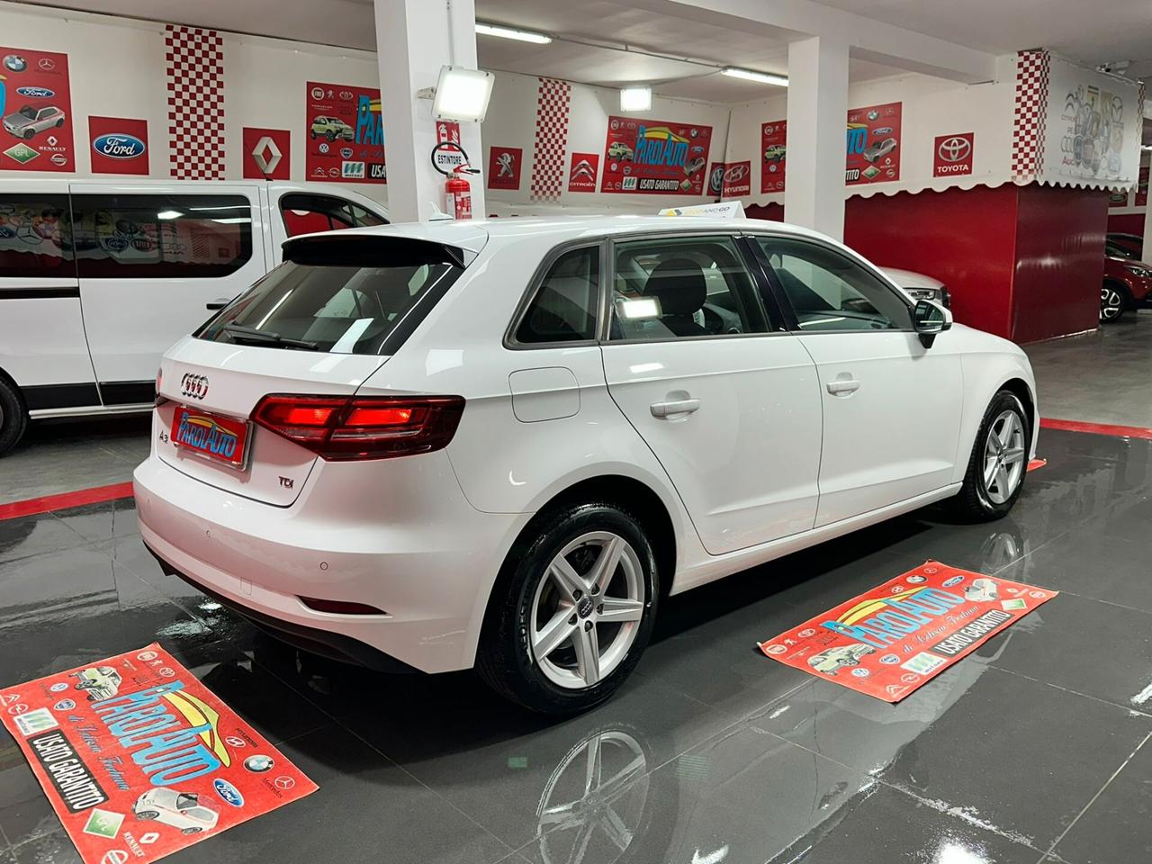 Audi A3 1.6 TDI 116 CV Sport - 2017