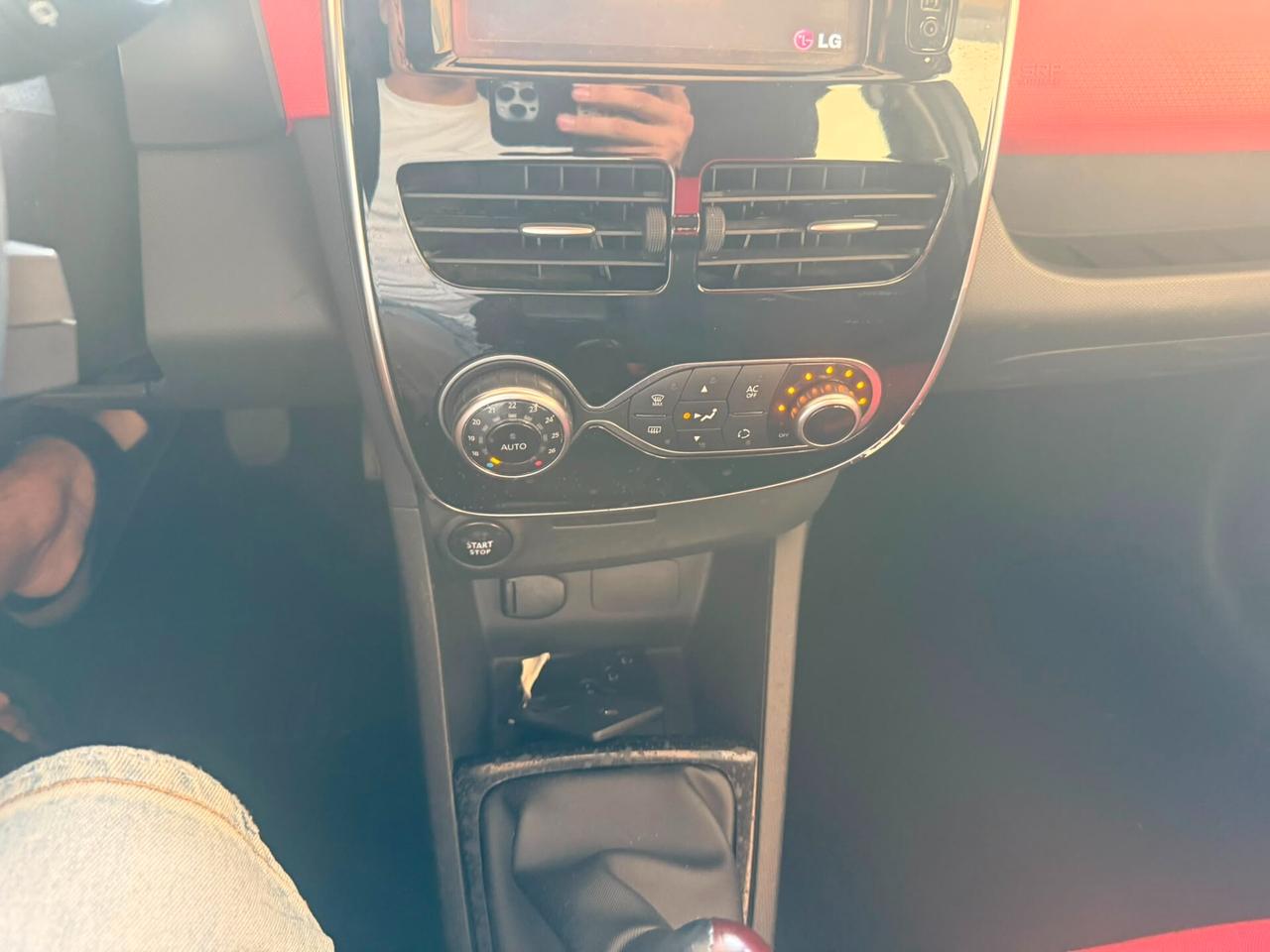 Renault Clio dCi 8V 90CV EDC Start&Stop 5 porte Energy Intens