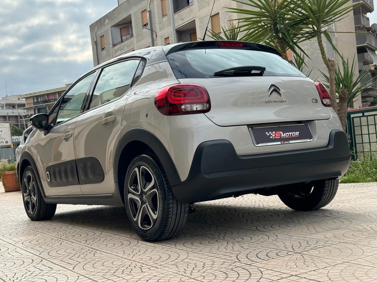 Citroen C3 1.2 puretech Shine 82cv