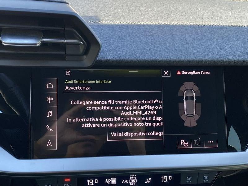 Audi A3 SPB S Line interno ed esterno 2.0 TDI 116CV 30