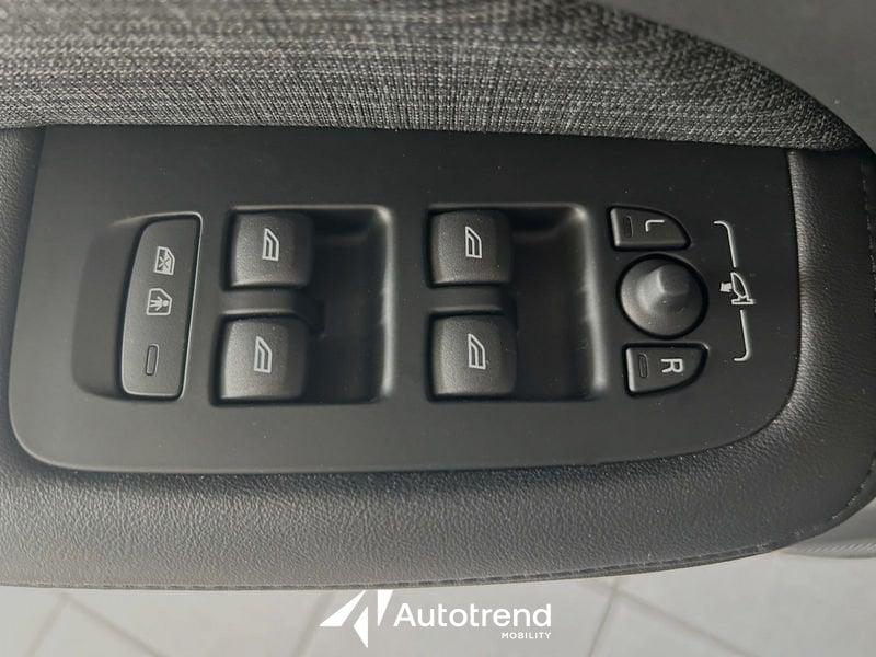 Volvo V60 B4 197+14 CV Mild Hybrid Diesel Automatico Core