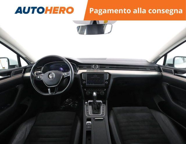 VOLKSWAGEN Passat Variant 2.0 TDI DSG Executive BlueMotion Tech.