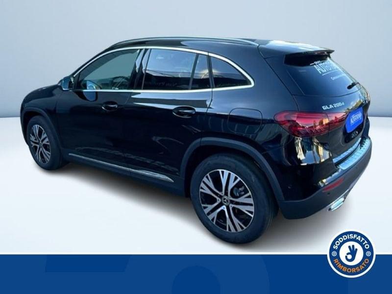 Mercedes-Benz GLA 200d Automatic Advanced Progressive