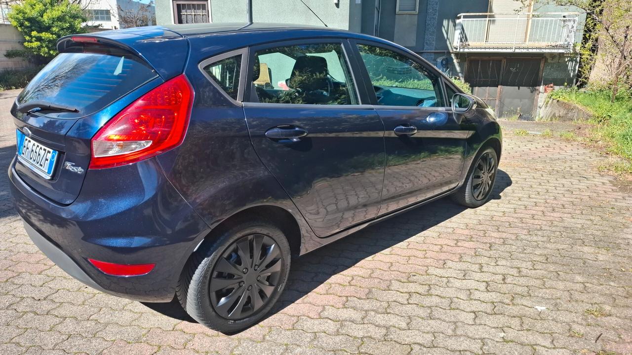Ford Fiesta Fiesta+ 1.2 82CV 5 porte ok neopatentati
