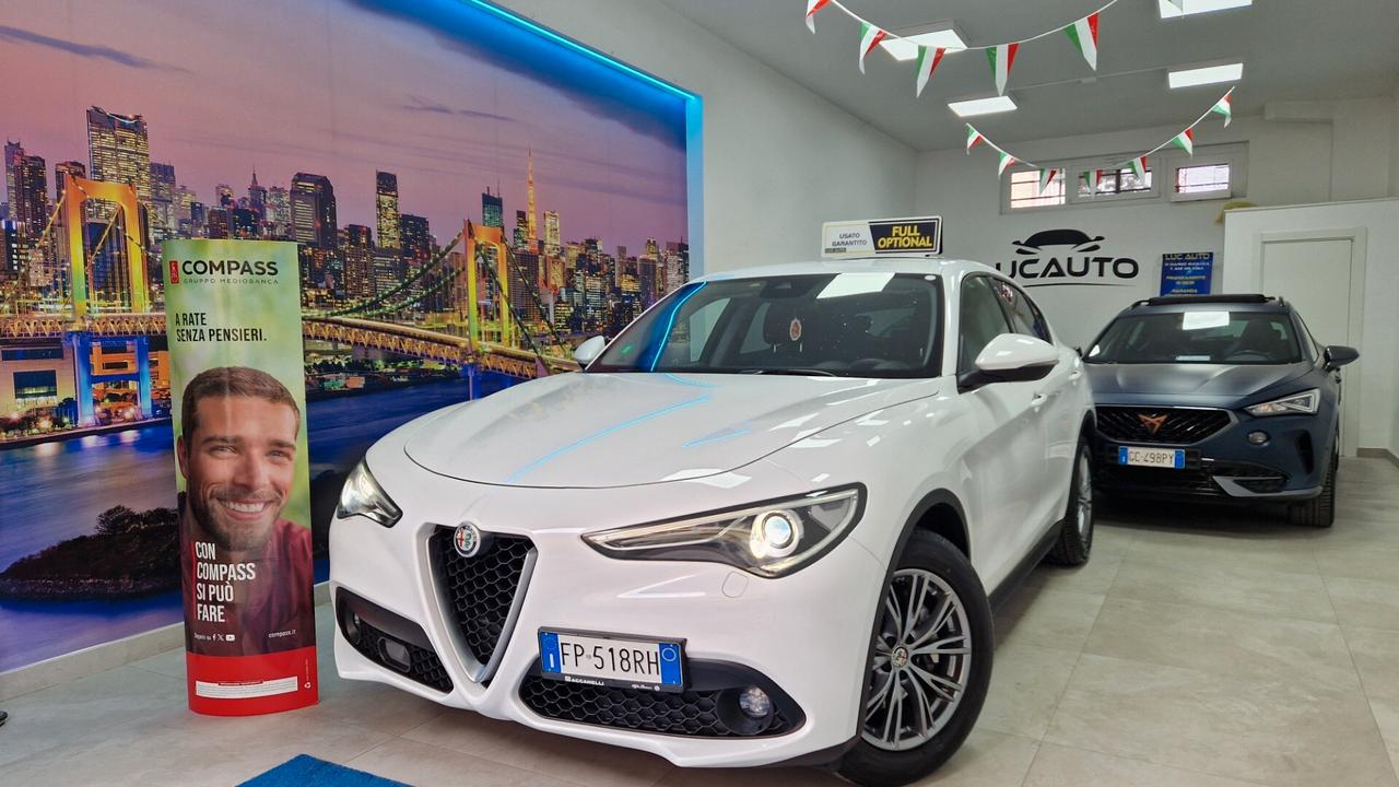 Alfa Romeo Stelvio 2.2 Turbodiesel 150 CV AT8 RWD Super