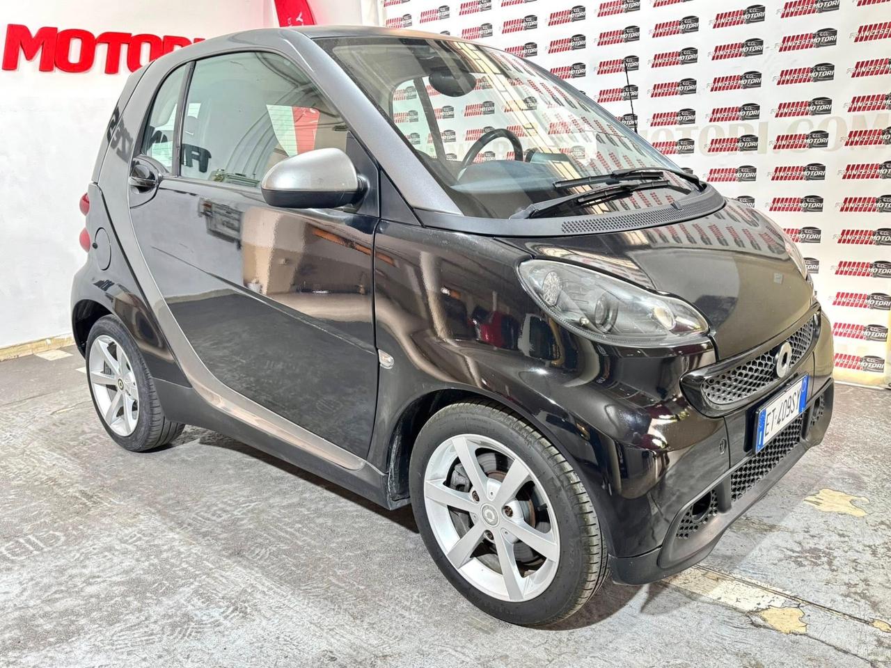 Smart ForTwo 1000 45 kW MHD coupé pure Teen II