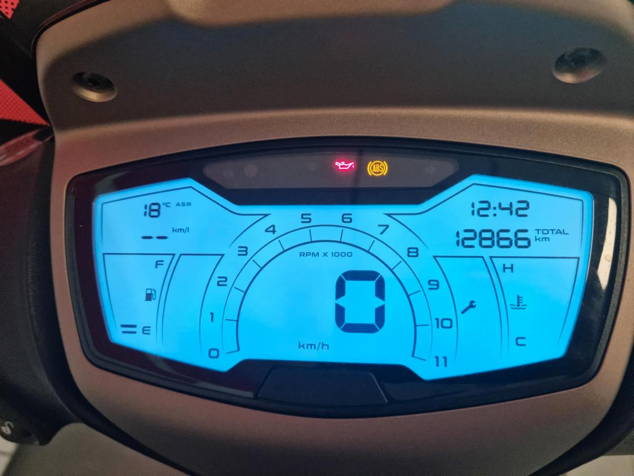 Piaggio Medley 150 - 2023 - 12.870 KM