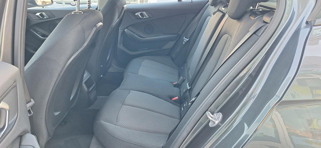 Bmw SERIE 1 116D Business Advantage - C.AUTOM.