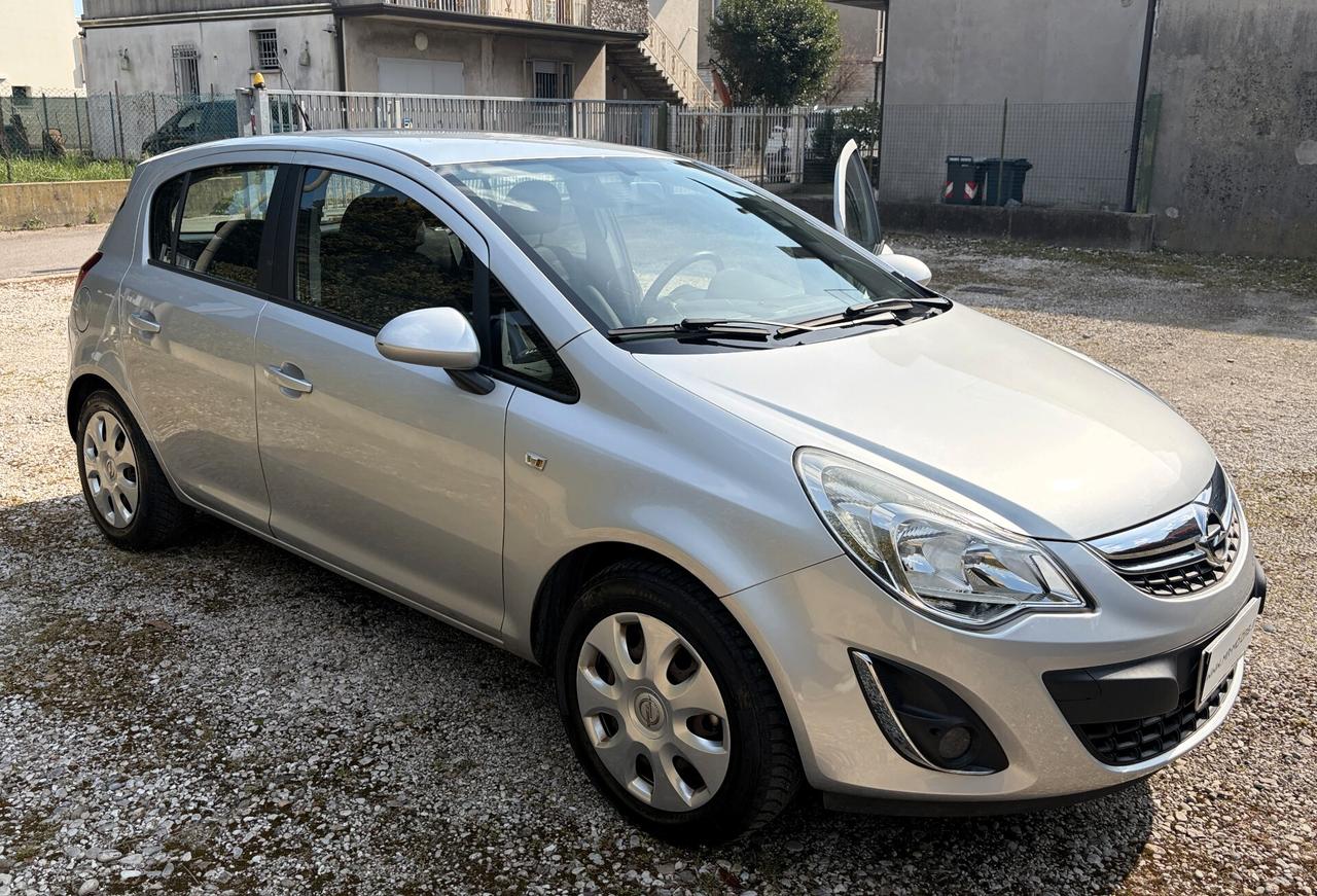 OPEL CORSA 1.2 GPL - BOMBOLA SCADE NEL 2032 - UNICO PROPRIETARIO