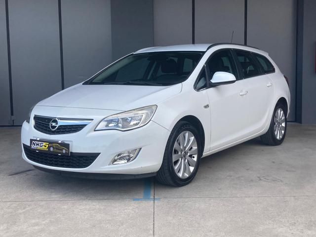 OPEL Astra 1.7 CDTI 110CV EcoFLEX S&amp;S Sports Tourer Cosmo