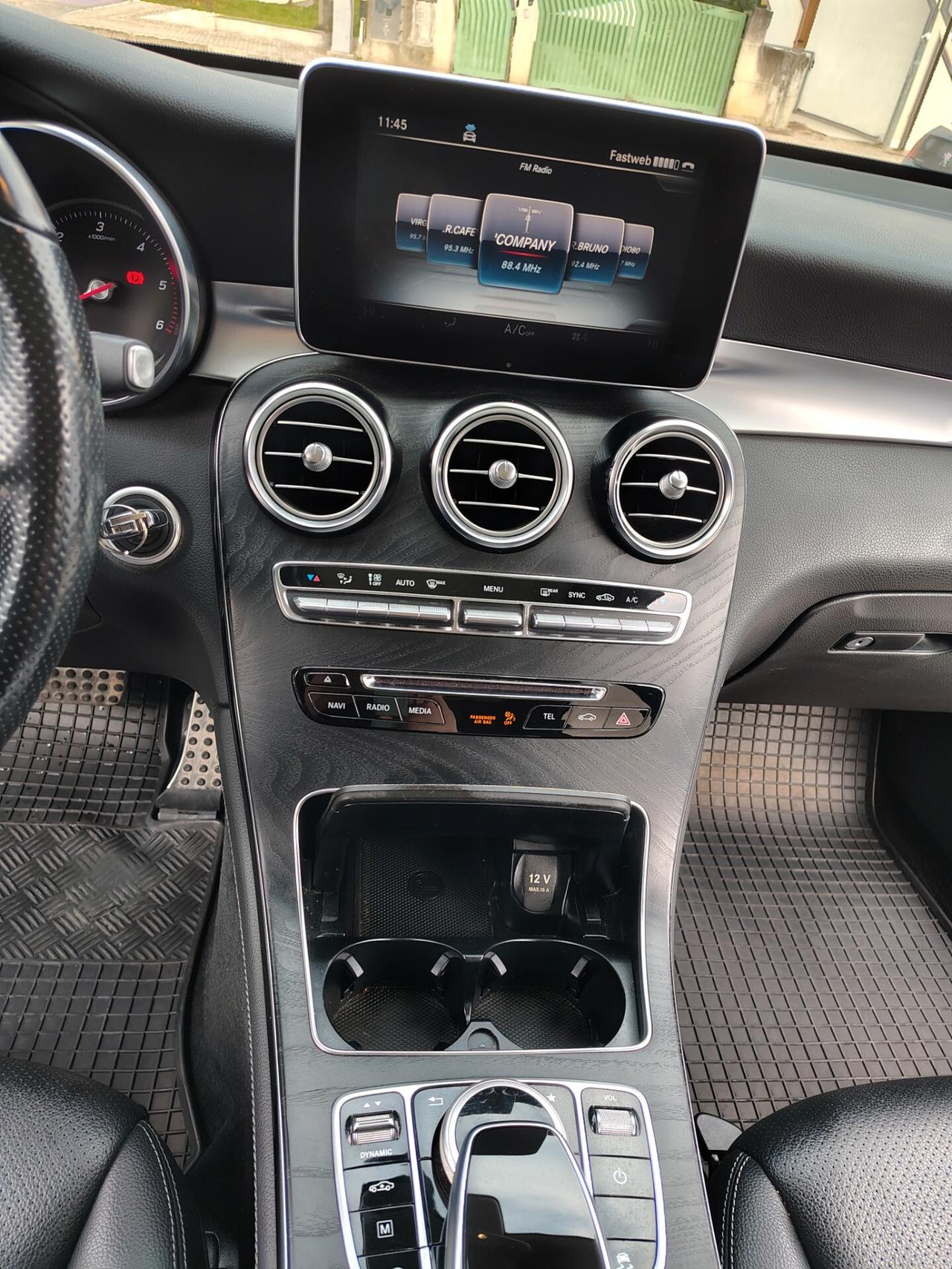 GLC 250 d 4Matic Premium Pacchetto AMG Line Iva detraibile Nazionale