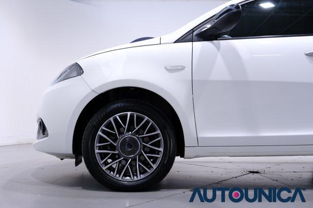 LANCIA Ypsilon 1.0 FIREFLY 5 PORTE S&S HYBRID GOLD PLUS