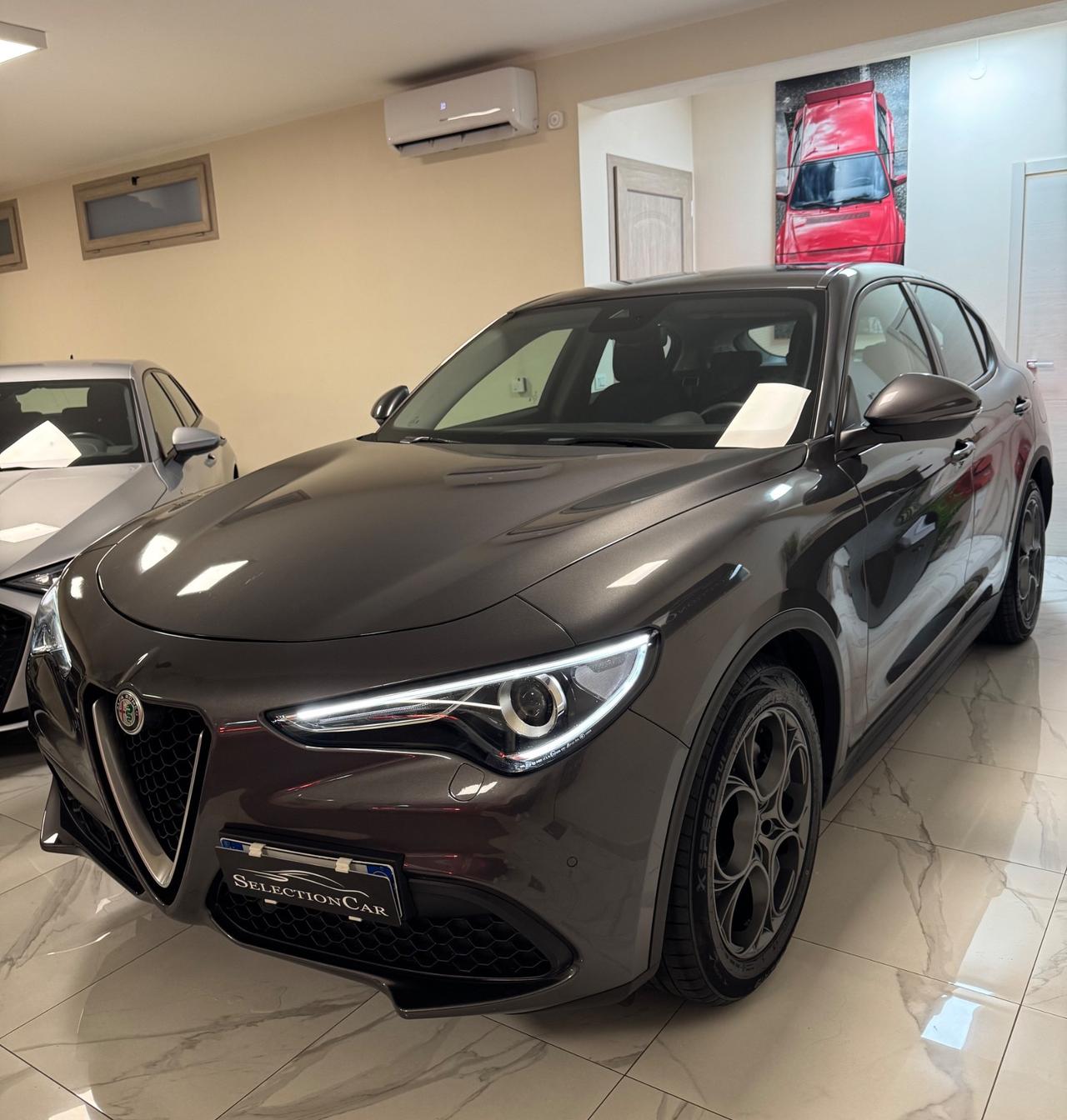 Alfa Romeo Stelvio 2.2 Turbodiesel 160 CV AT8 RWD Business