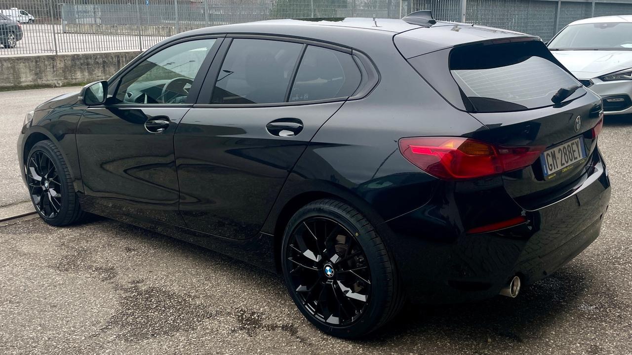 BMW 116D 1.5 ADVANTAGE 116CV - VIRTUAL COCKPIT, CARPLAY, NEOPATENTATI