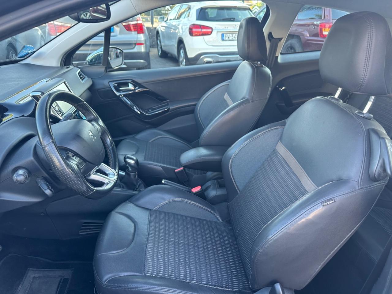 Peugeot 208 1.6 e-HDi 92 CV Allure