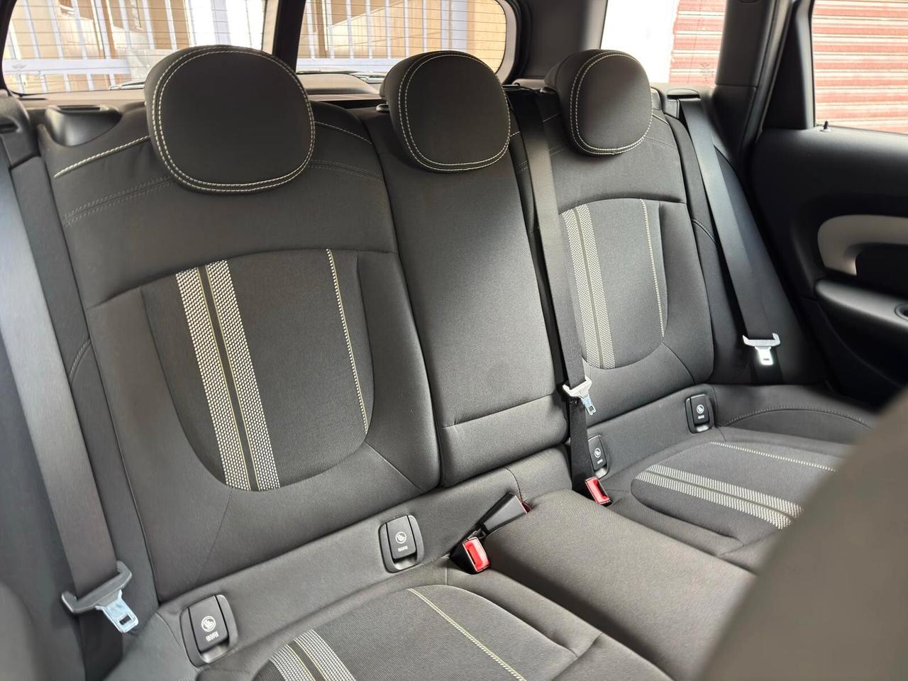 Mini Cooper D Clubman 2.0 Automatica 150 cv