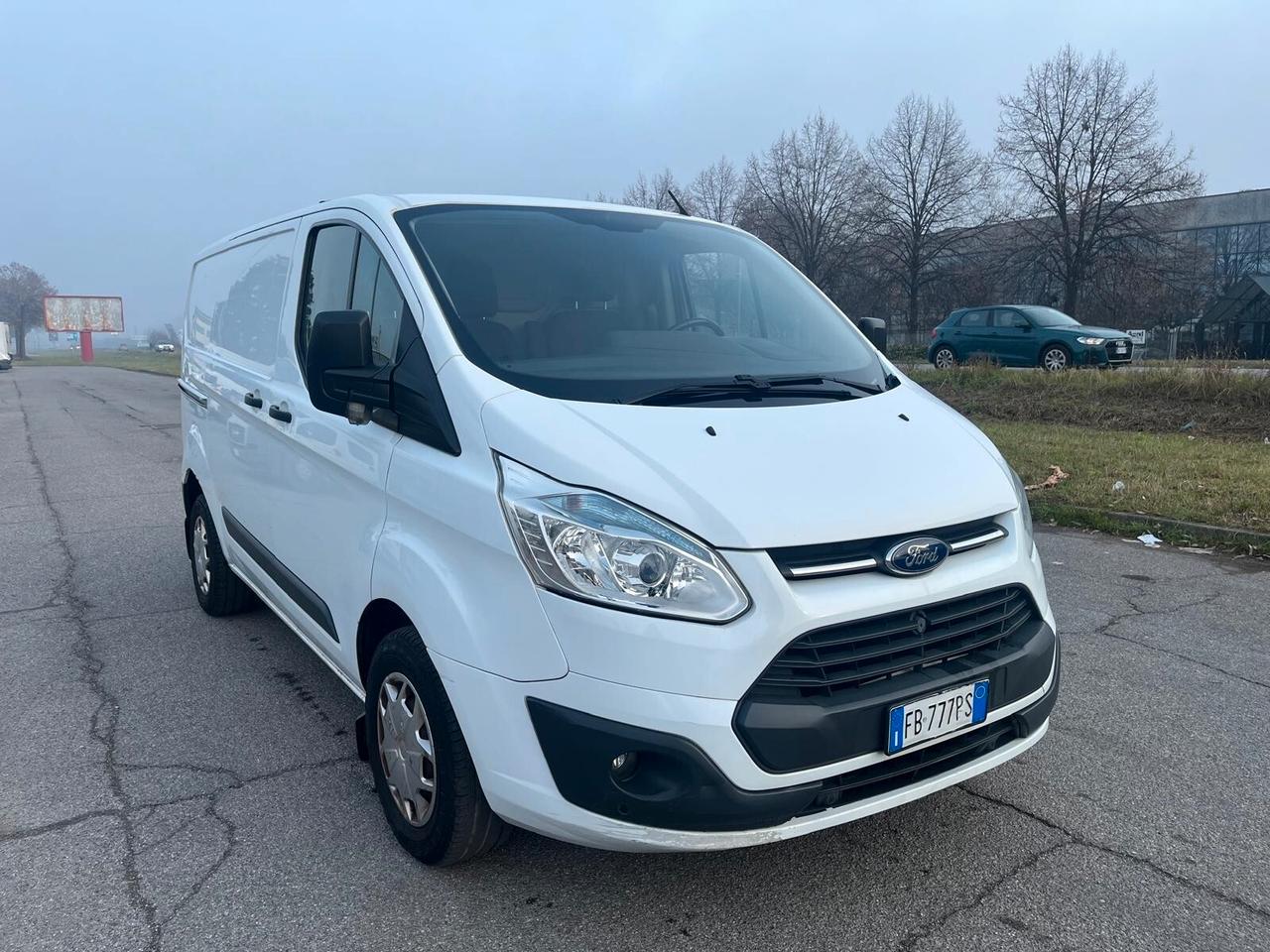 Ford Transit Custom 270 2.2 TDCi 125CV **+IVA**