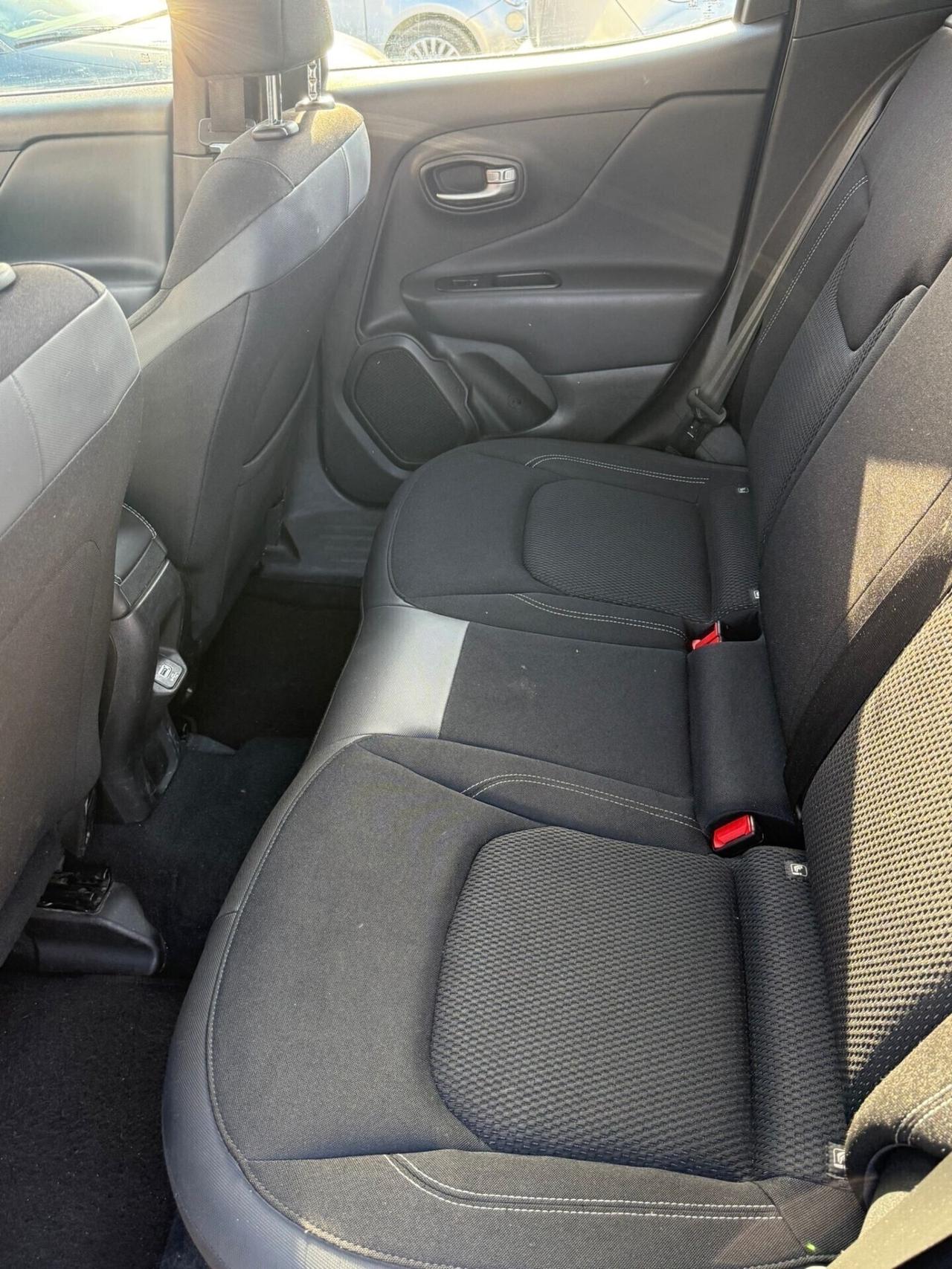 Jeep Renegade 1.6 Mjt 120 CV S