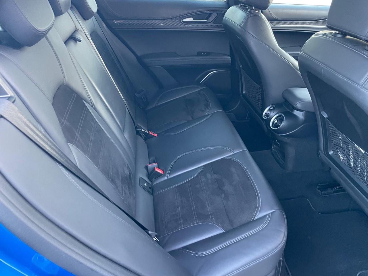 Alfa Romeo Stelvio 2.9 Bi-Turbo V6 510 CV AT8 Quadrifoglio
