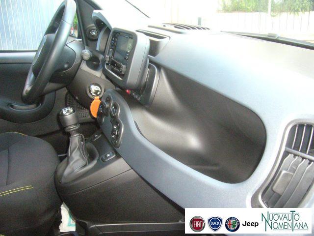 FIAT Panda 1.0 FireFly S&S Hybrid 5°Posto Pack City Km0